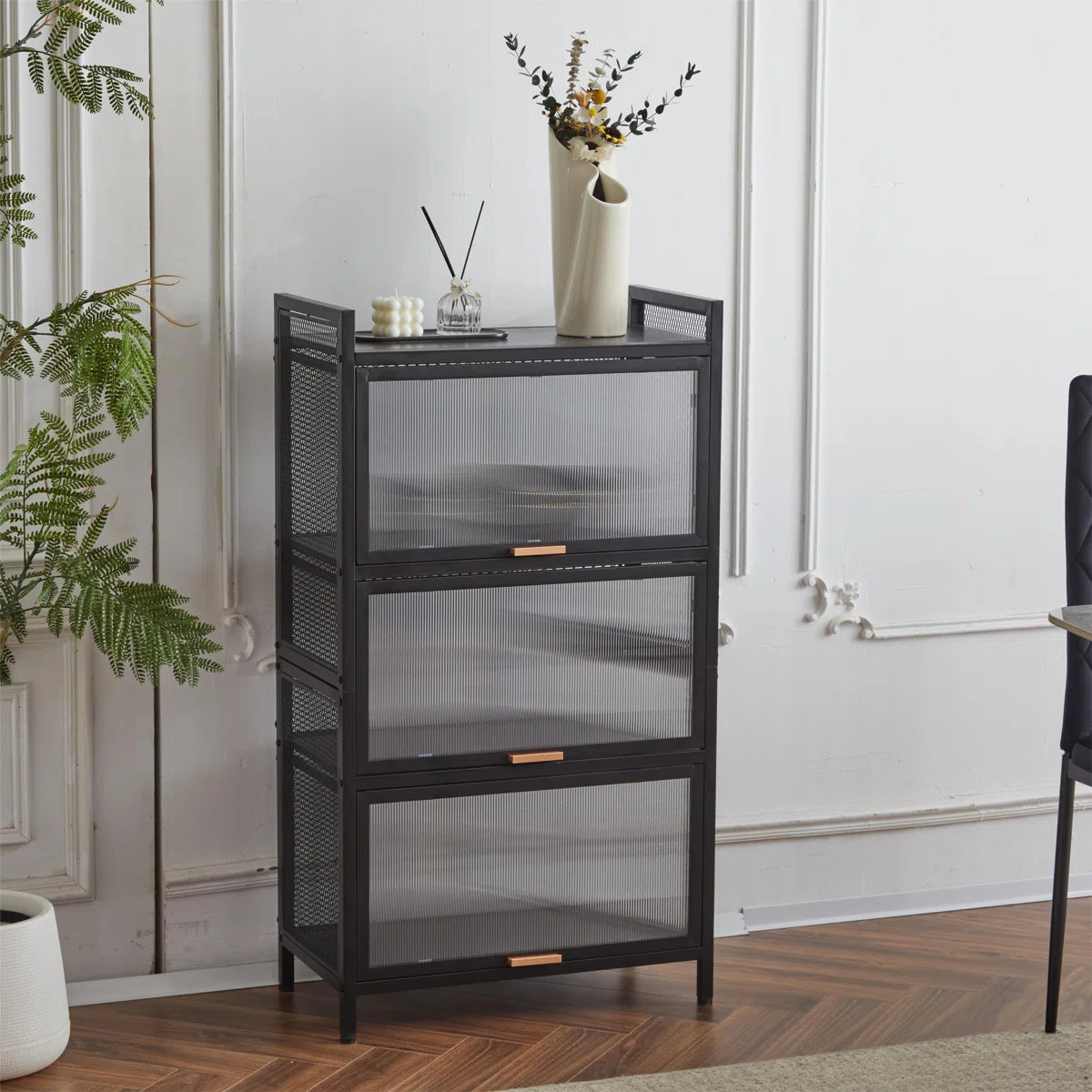 Kitchen Rack: 23.62'' Metal Standard Baker's Rack with Microwave Compatibility