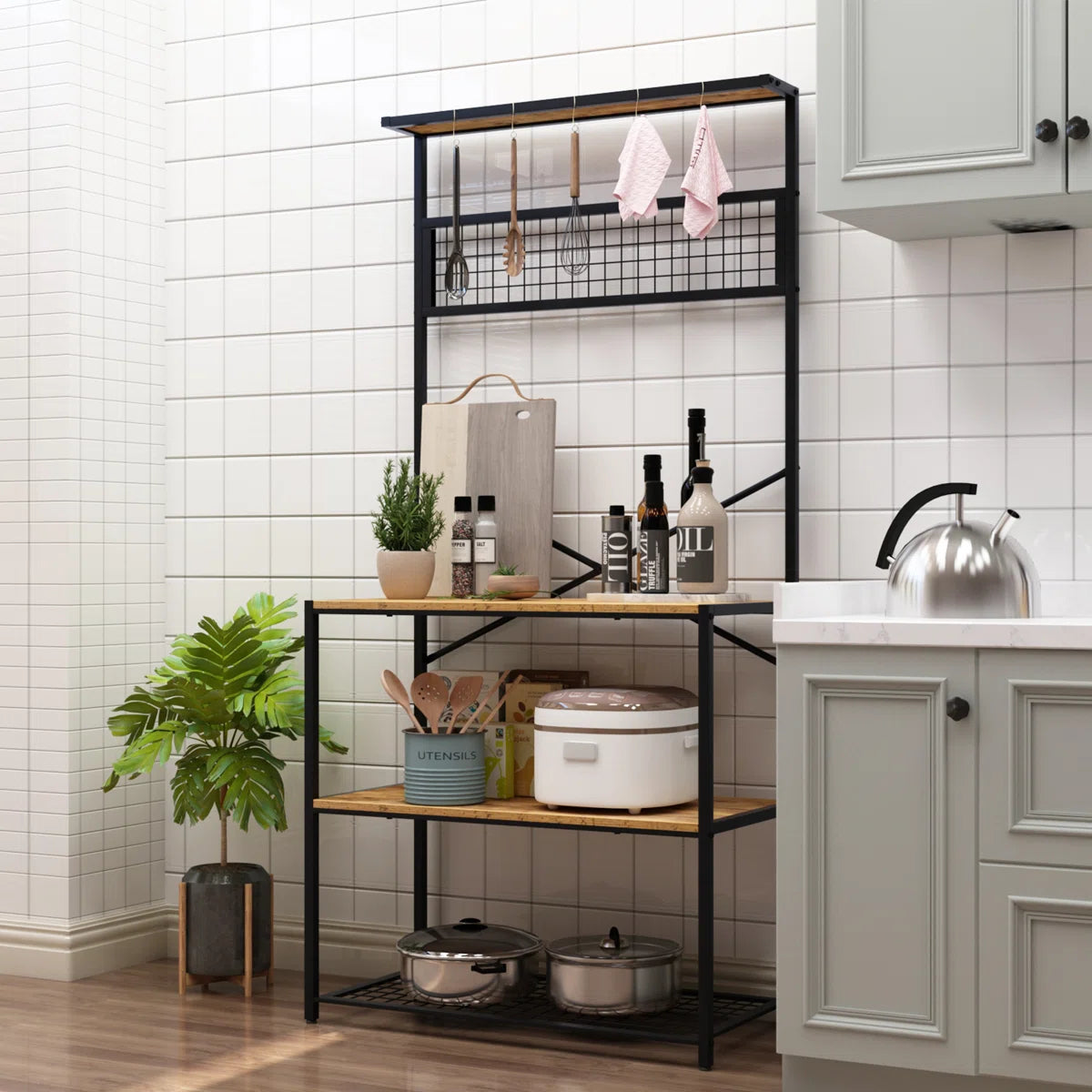Kitchen Rack: 31.5'' Steel Standard Baker's Rack with Microwave Compatibility