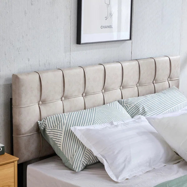 Divan Bed: Buchy Bed