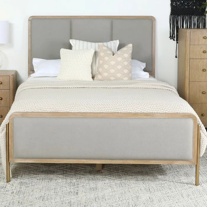 Divan Bed: Upholstered Bed