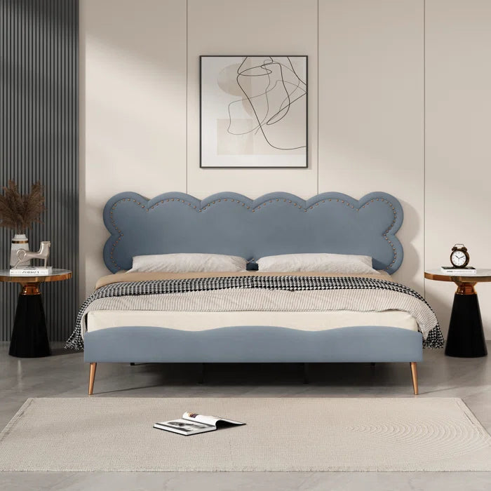 Divan Bed: Upholstered Bed