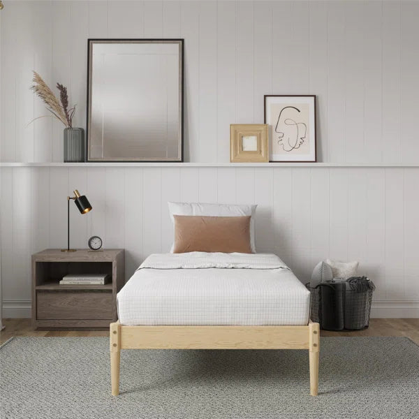 Divan Bed: Xeryus Wood Platform Bed