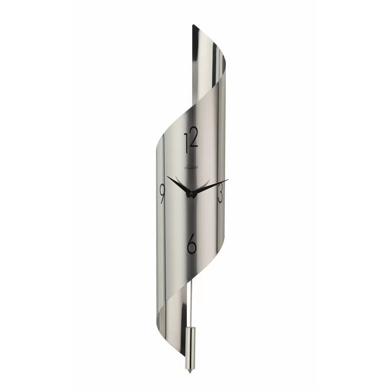 Home Decor: Metal Wall Clock Sliver