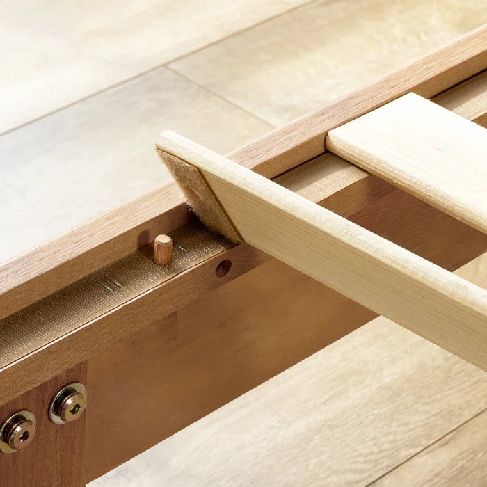 Hydraulic Bed: Amaryn Solid Wood Bed