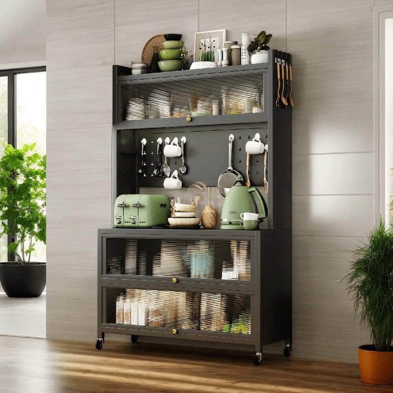 Kitchen Racks: Standard Baker's Rack Made of Metal and Compatible with Microwaves