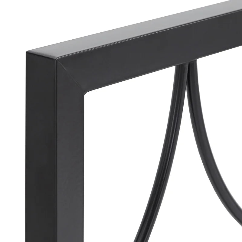 Poster Bed: Metal Bed Queen Size