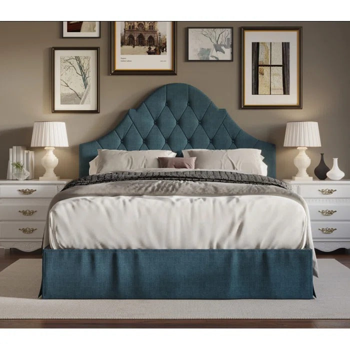 Queen Size Bed: Classic Aesthetic Queen Size Bed