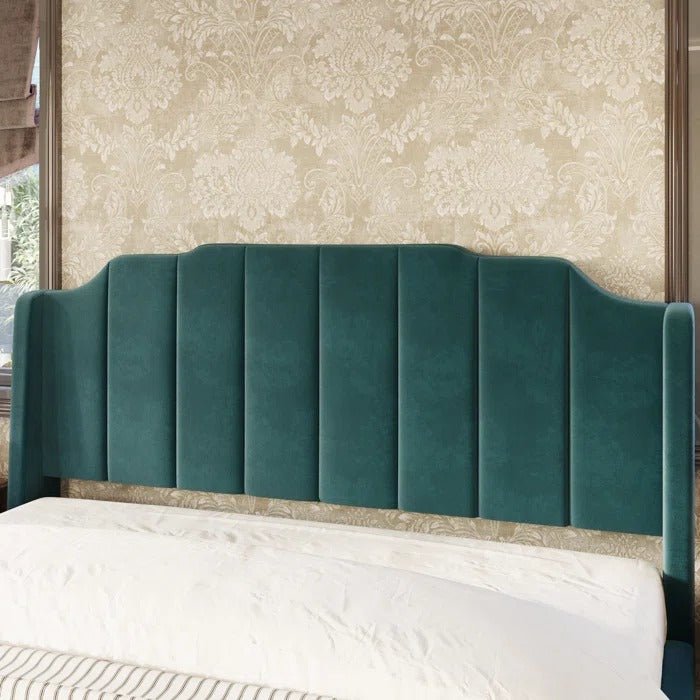 Queen Size Bed: Queen Size Modern Curved Upholstered Bed