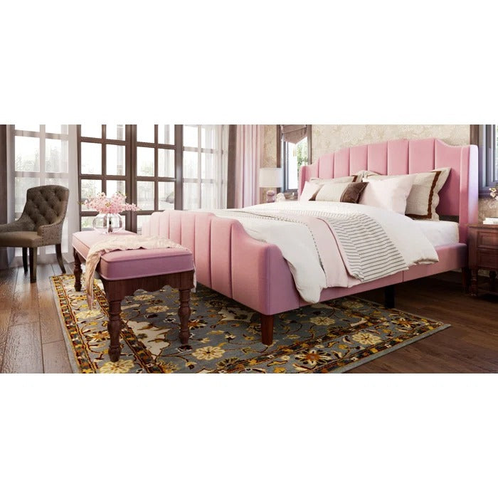 Queen Size Bed: Queen Size Modern Curved Upholstered Bed