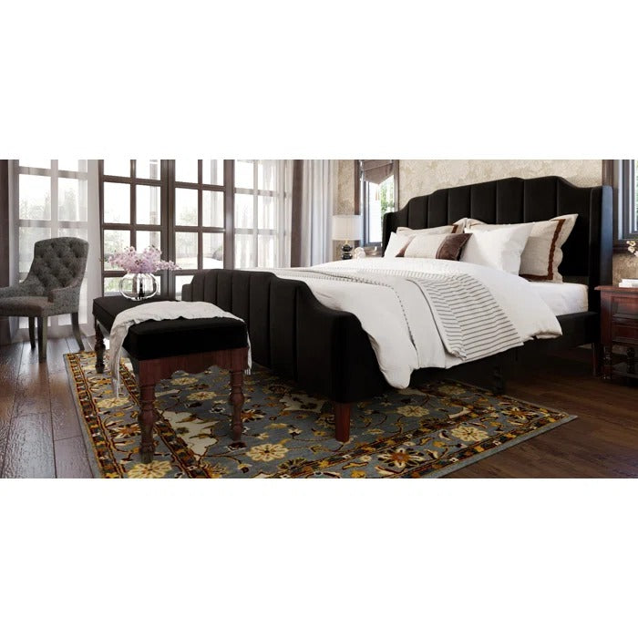 Queen Size Bed: Queen Size Modern Curved Upholstered Bed