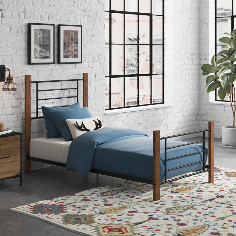 Single Bed: Simple Wooden Bed