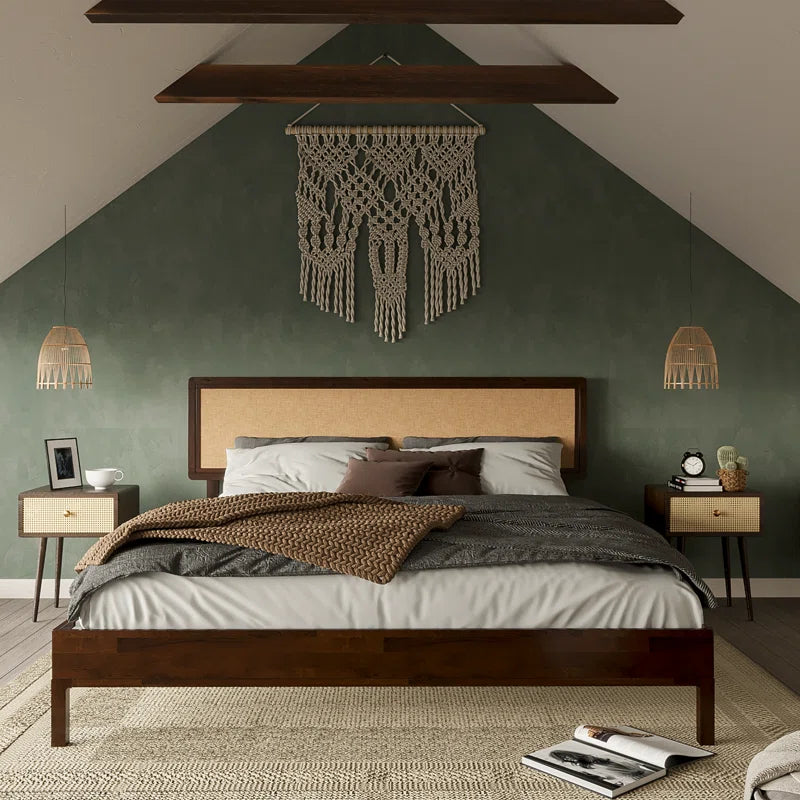 Single Bed: Solid Wooden Platform Bed