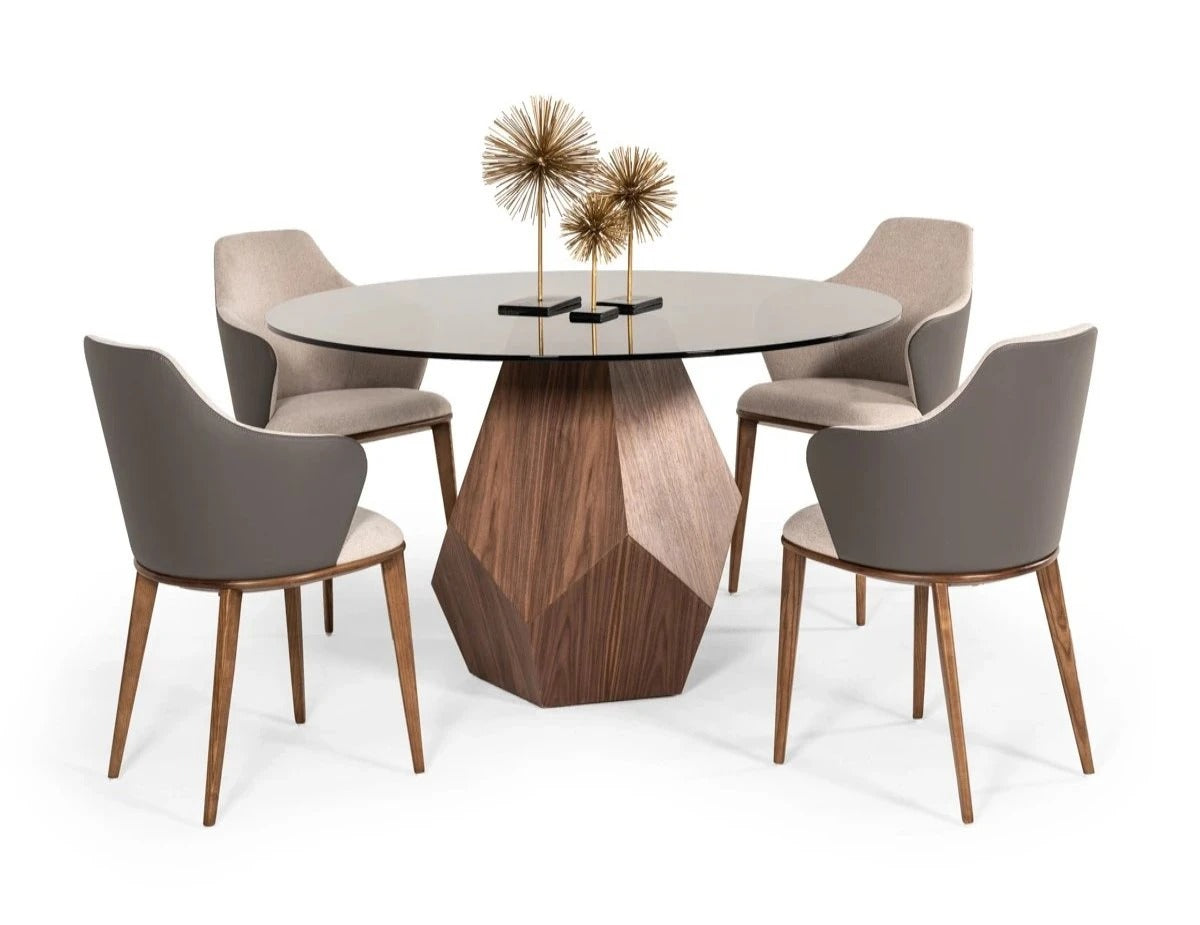 Dining Table: Round Dining Table