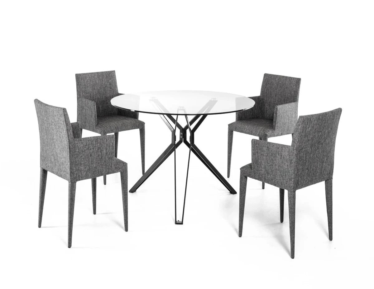 Dining Table: Round Dining Table