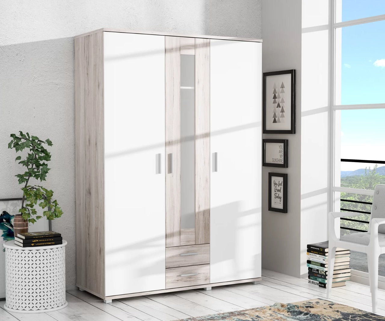 Almirah: 3 Door Wardrobe With Mirror