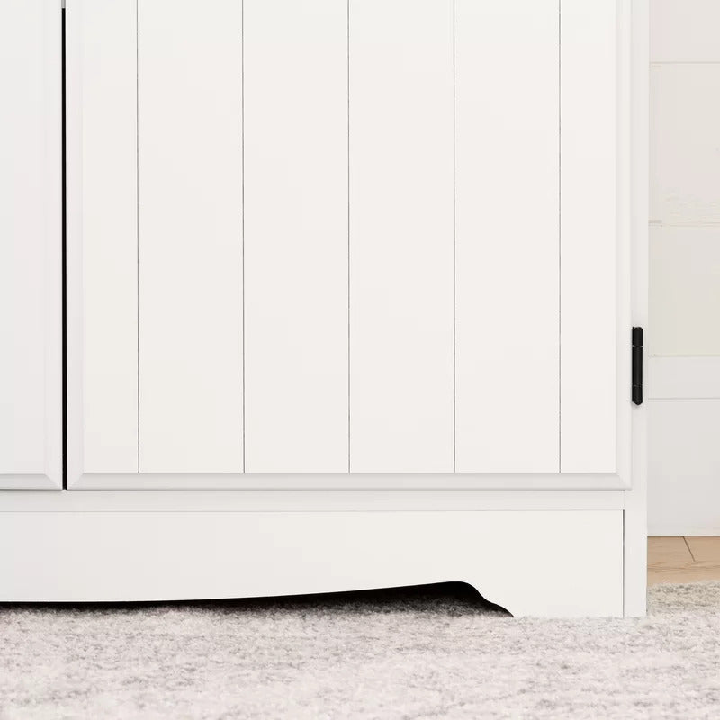 Almirah : Attractive Armoire
