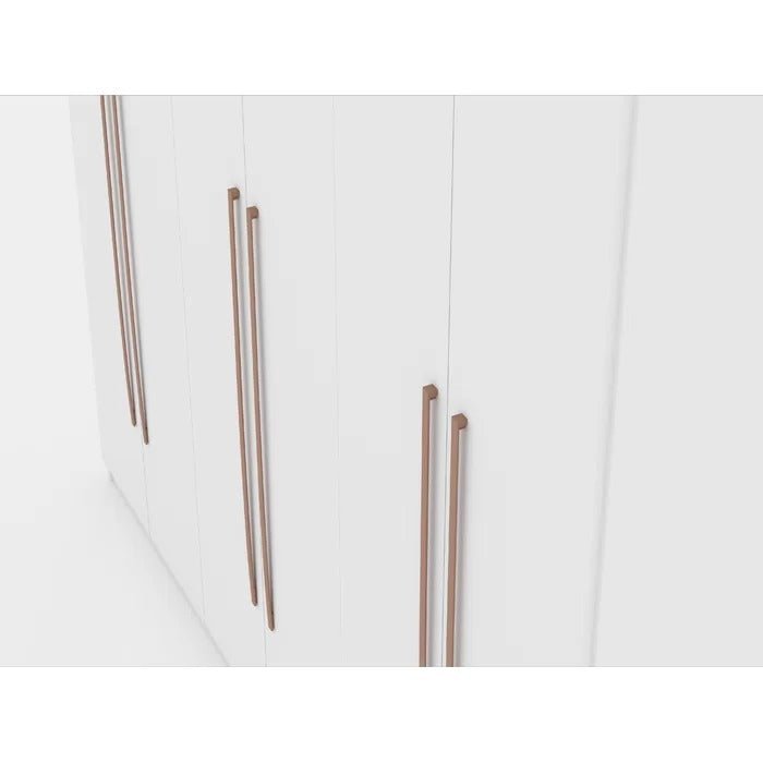 Almirah: Modern Wardrobe With 4 Shelves