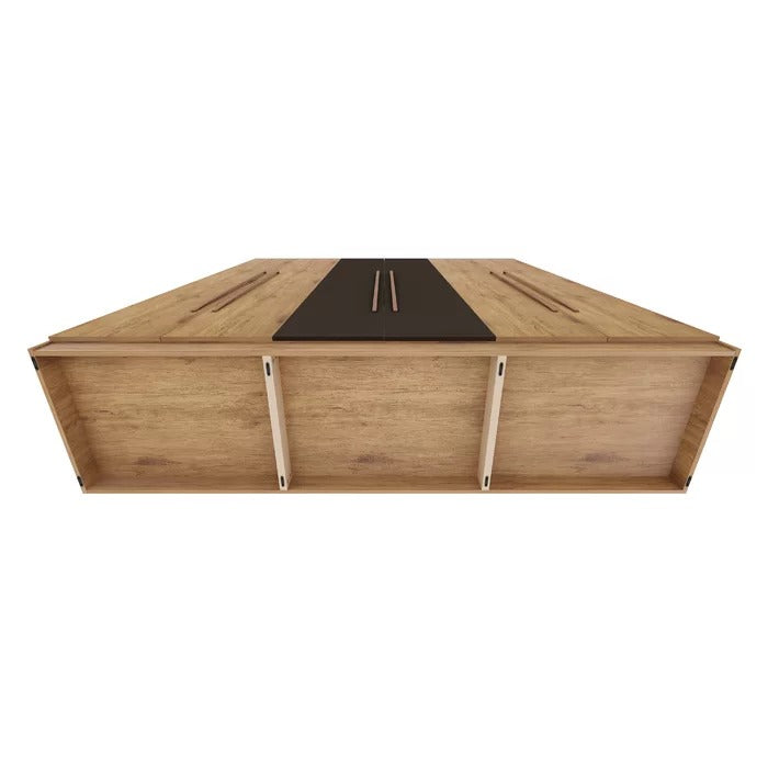 Almirah: Modern Wardrobe With 4 Shelves