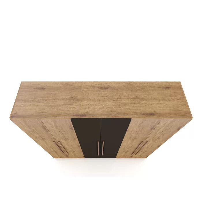 Almirah: Modern Wardrobe With 4 Shelves