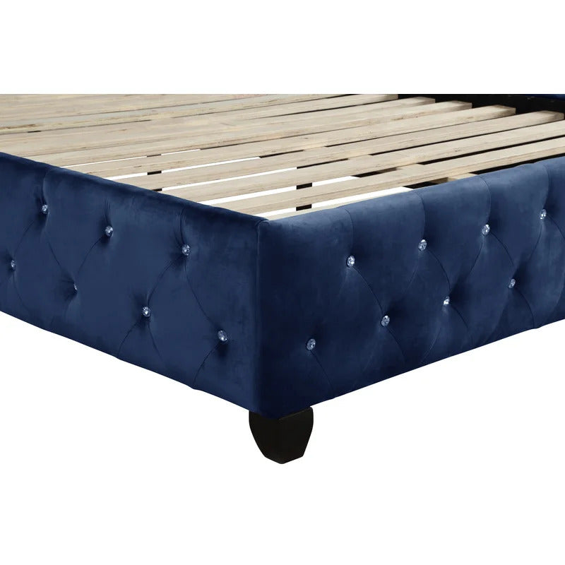 Bedroom Set: Full Bed 5 Piece Bedroom Set