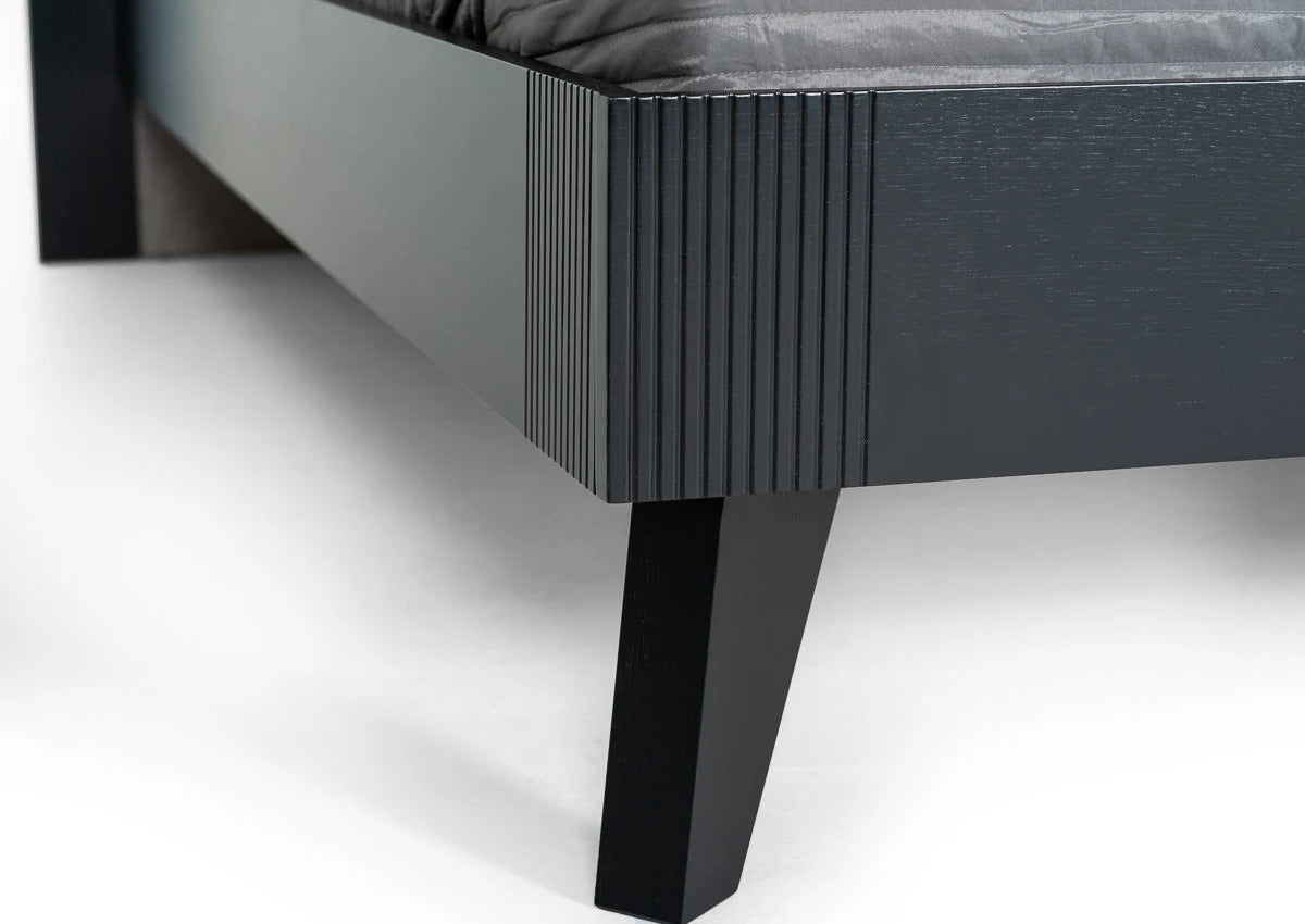 Bedroom Set: Grey & Black Bedroom Set