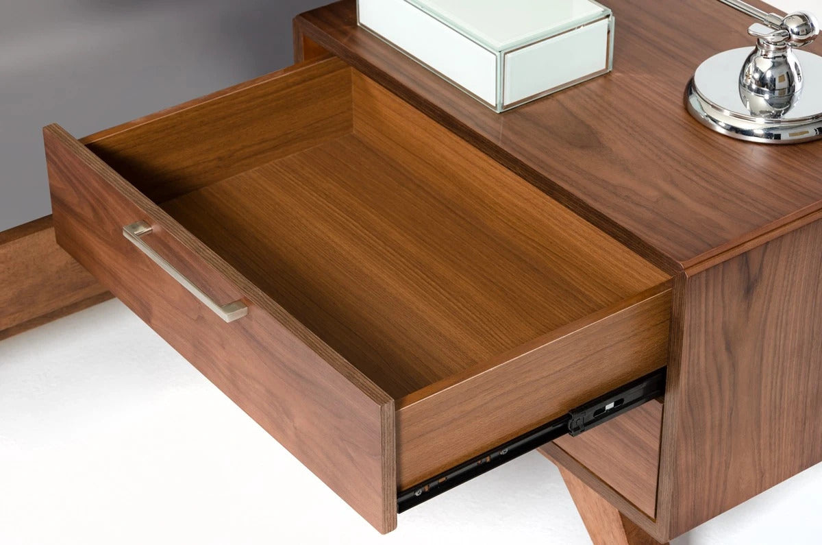 Bedroom Set : Grey & Walnut Bedroom Set