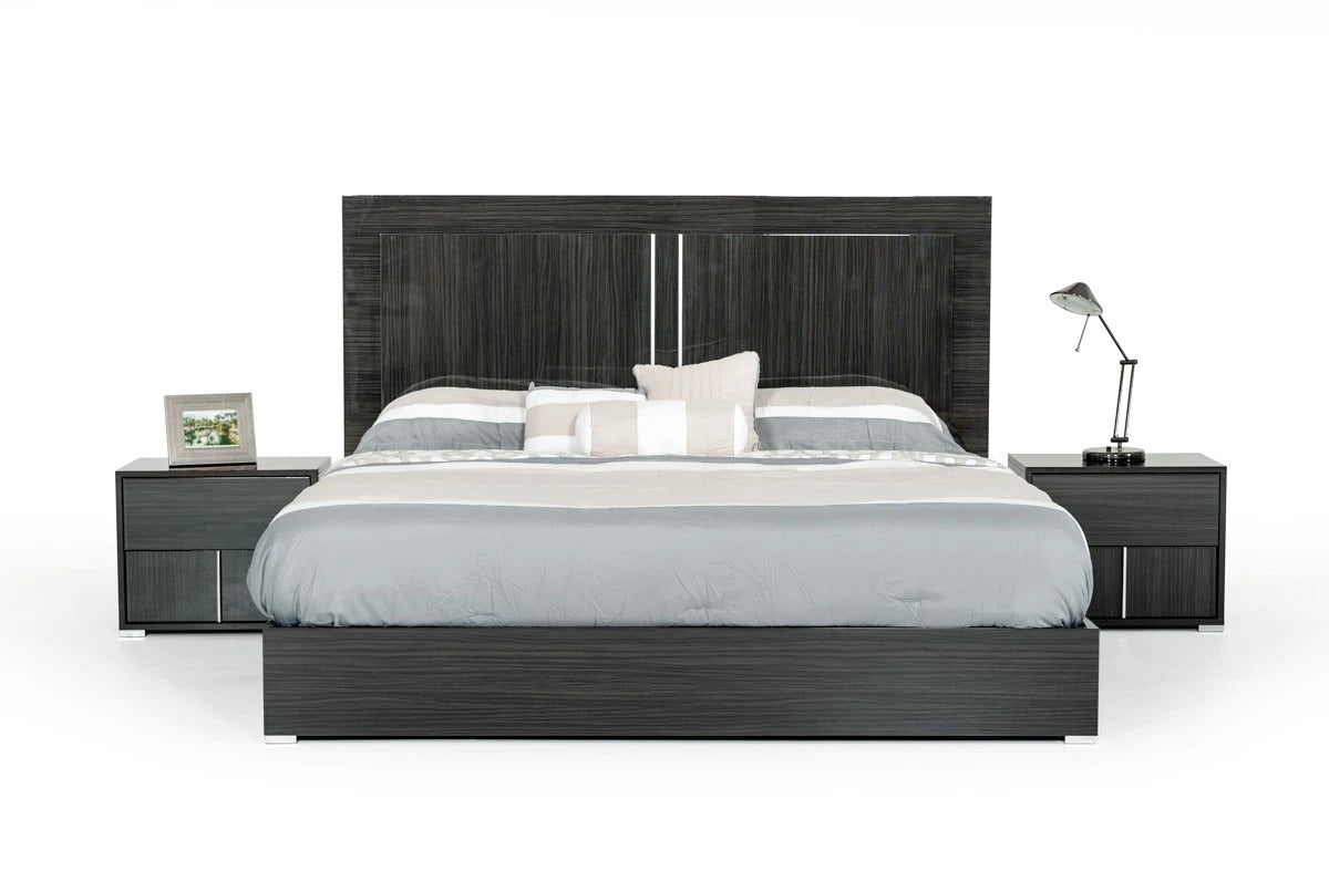 Bedroom Set: Grey lacquer Bedroom Set
