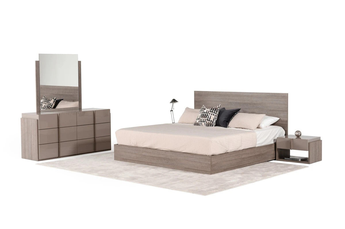 Bedroom Set: Light Oak Bedroom Set
