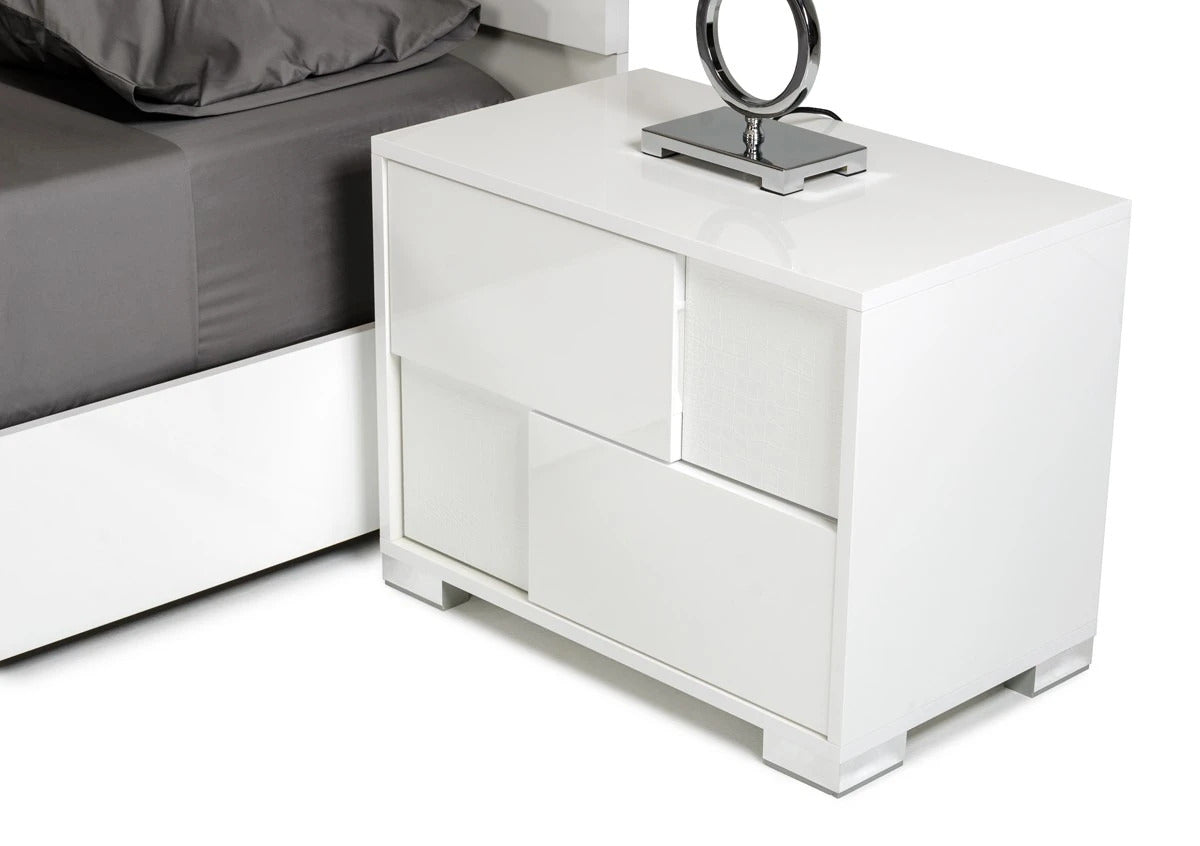 Bedroom Set : Modern White Bedroom Set