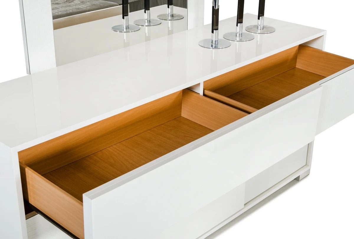 Bedroom Set : Modern White Bedroom Set