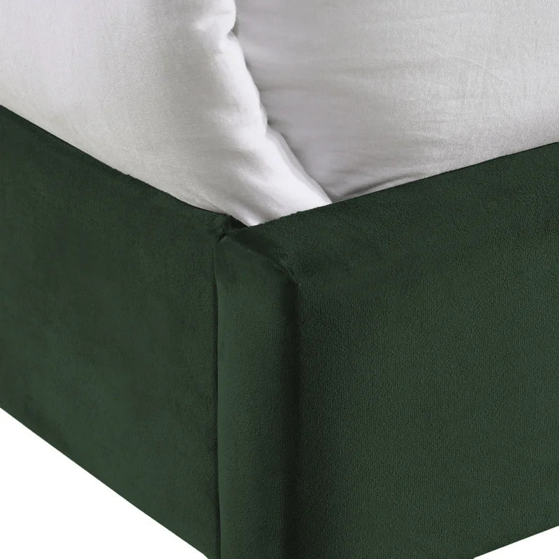 Bedroom Set: Queen Size Platform 2 Piece Bedroom Set