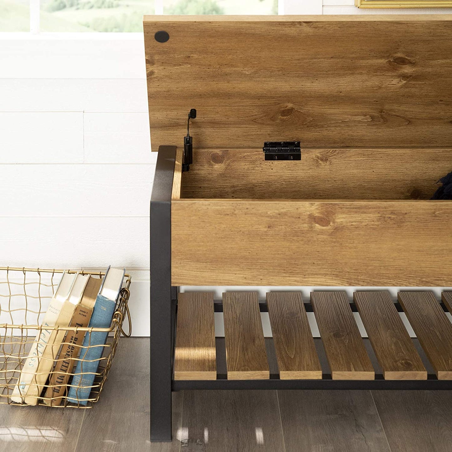 Benches: Lift Top Entry Bench with Bottom Rack