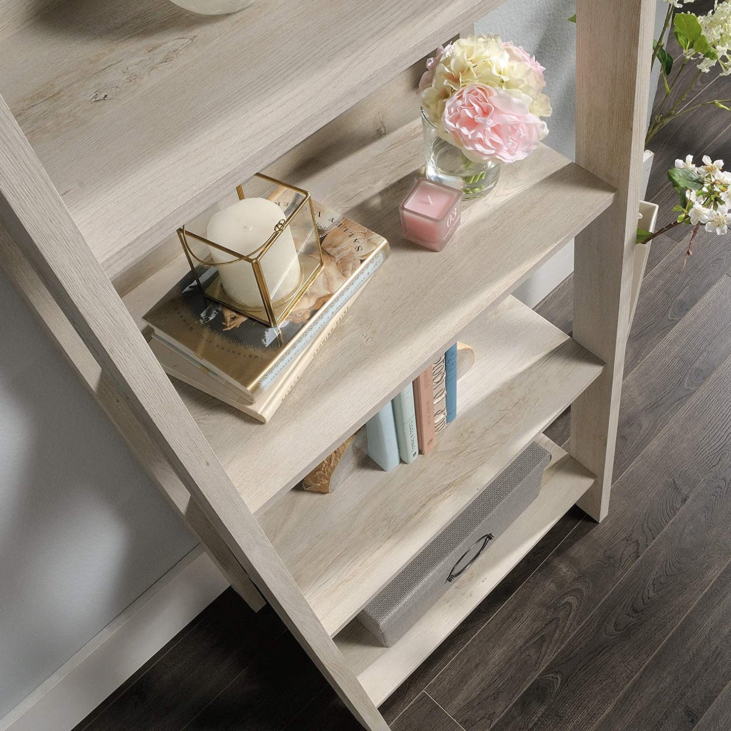 Bookshelf: Ladder Shaped 5-Shelf Bookcase