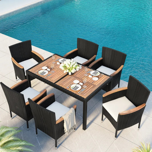 Breakfast Table: 6 Seater Dining Set