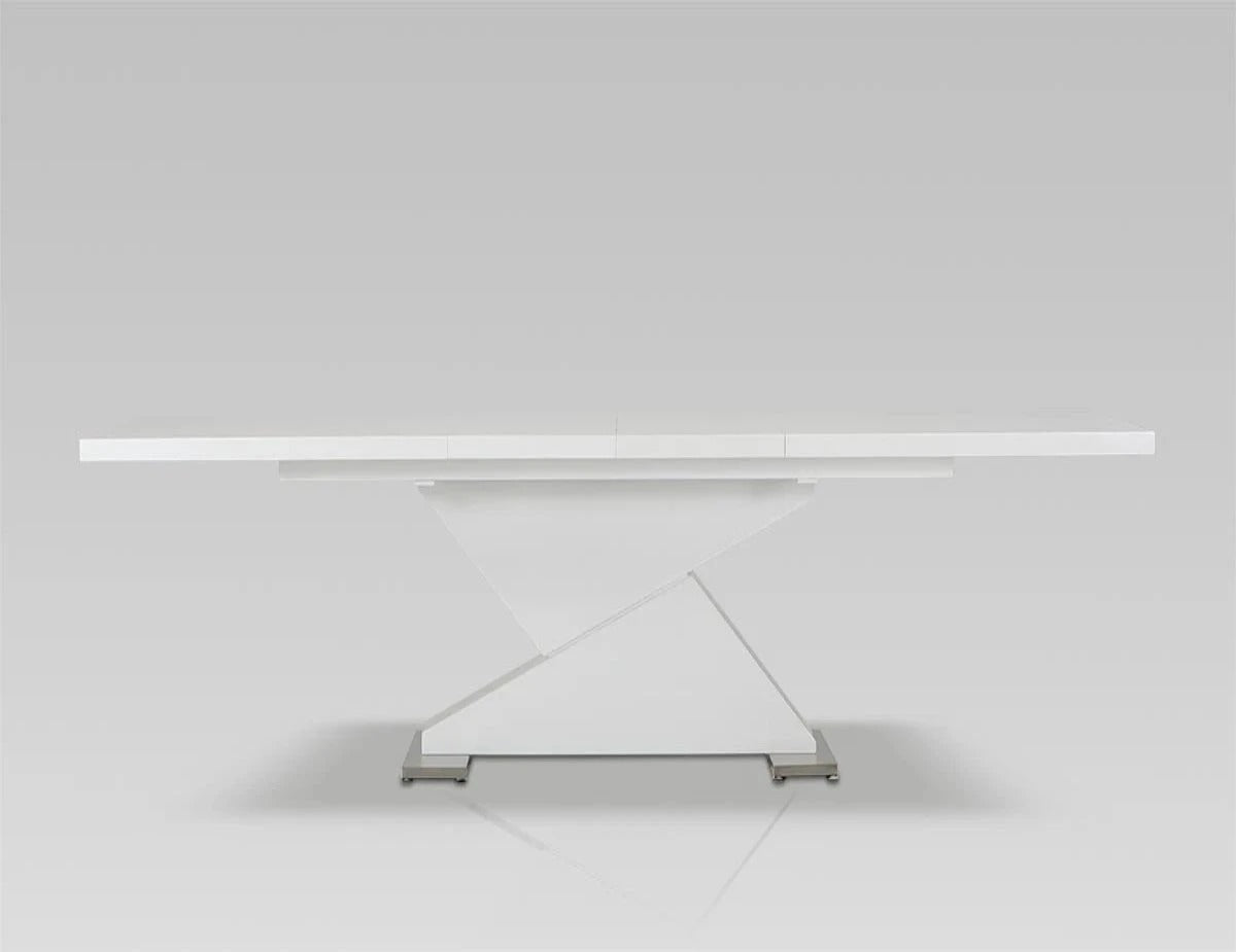 Dining Table: James Dining Table