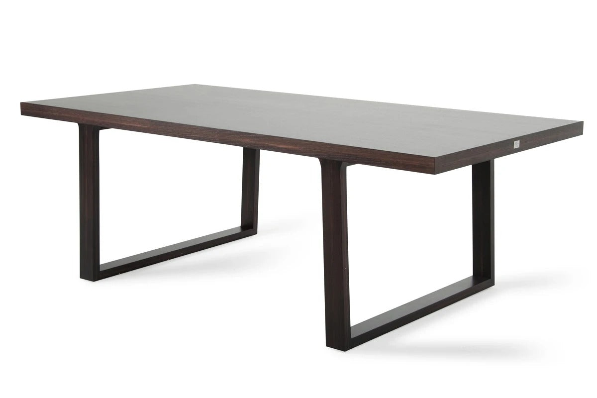 Dining Table: Carry Dining Table