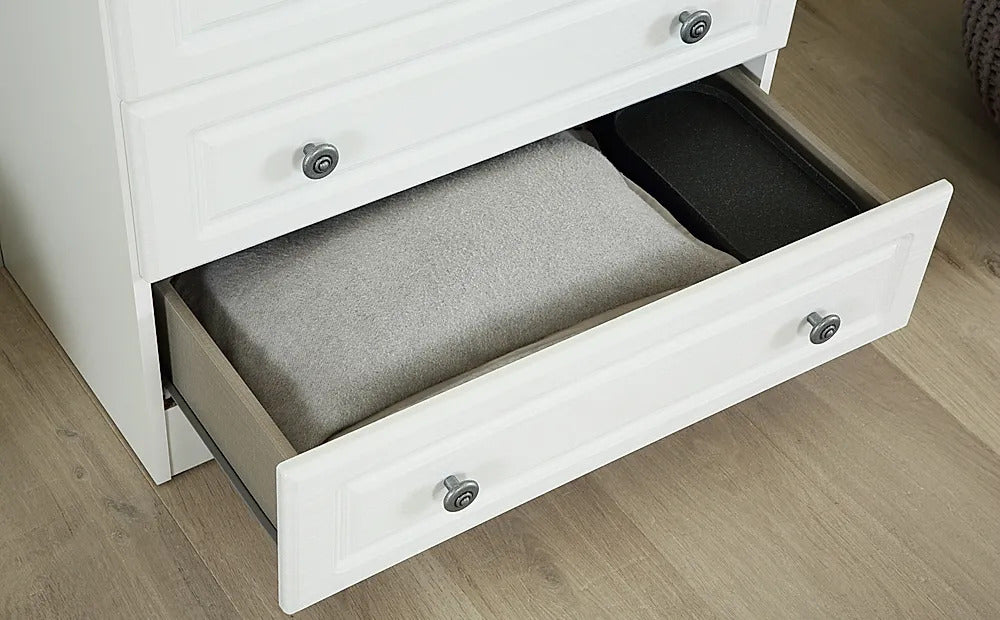 Chest Of Drawers: White 4 Drawer Chest Of Drawers