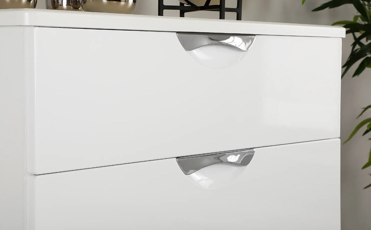 Chest Of Drawers: White High Gloss 4 Drawer Chest of Drawers