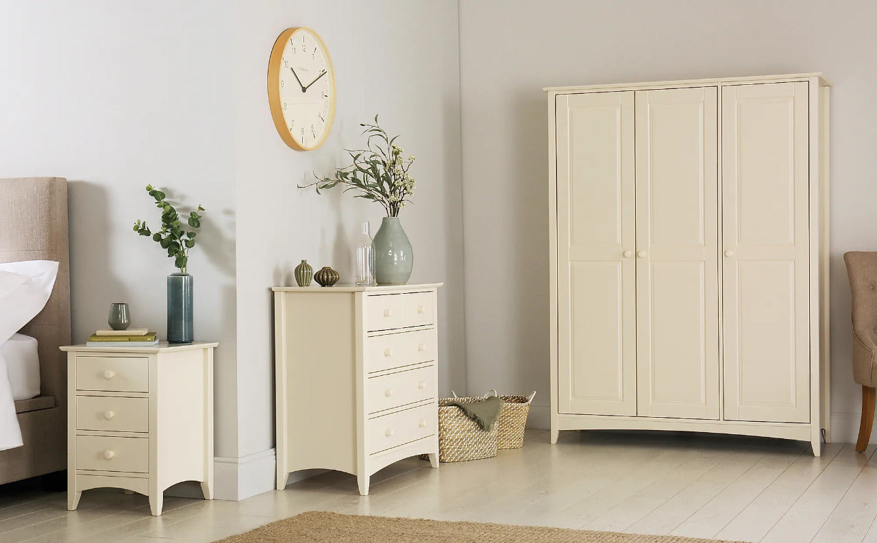 Chest of Drawers : 5 White Drawer Chest of Drawers