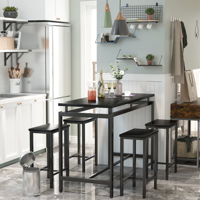 Dining Set : 4 - Person Counter Height Dining Set