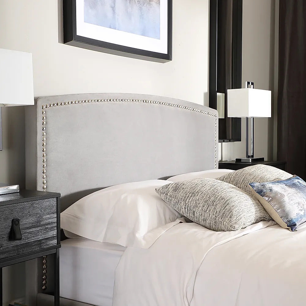 Double Bed: Modern Style Double Bed