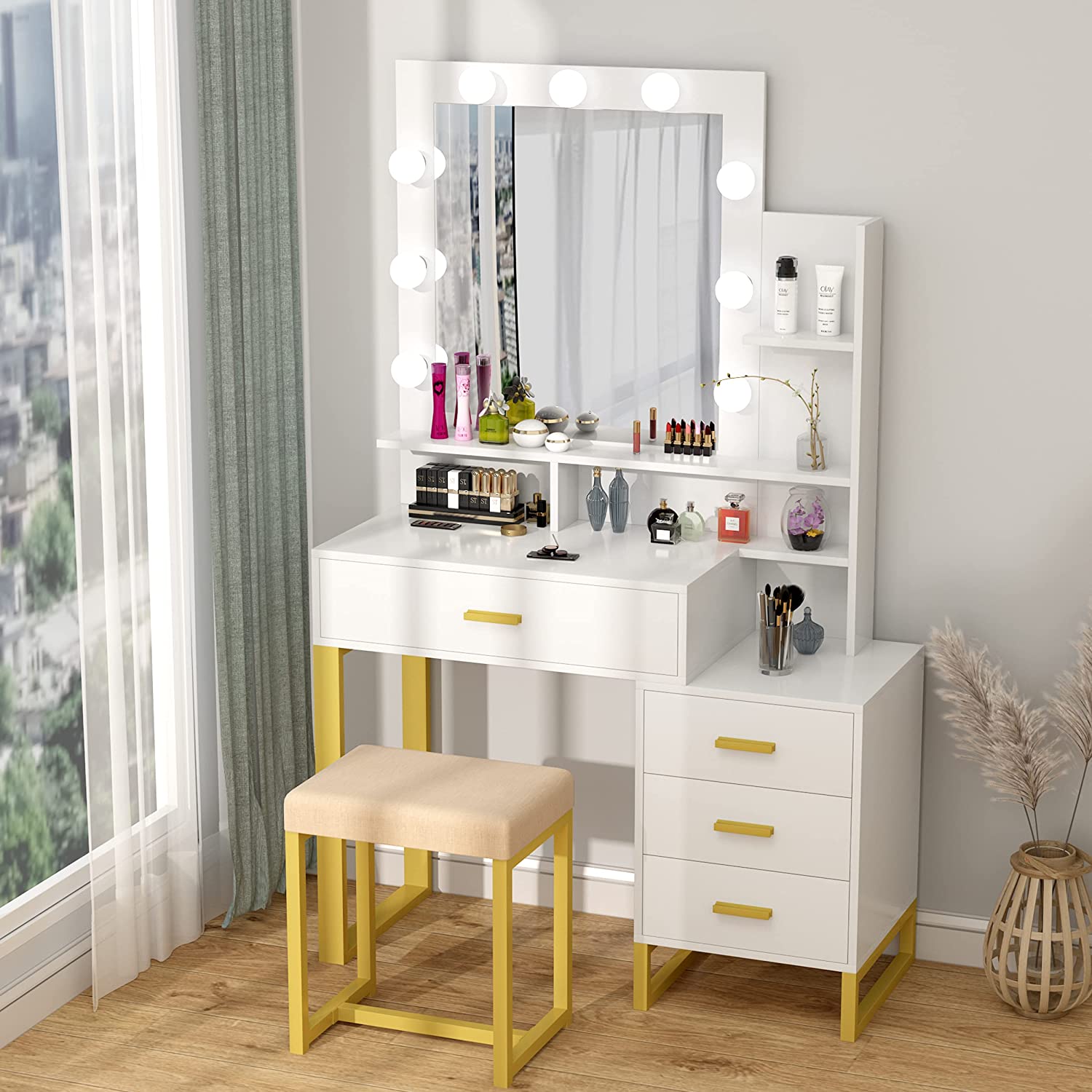 Dressing Table: Lighted Mirror White Dressing Table Studio GKW Dressing Table: Lighted Mirror White Dressing Table Studio GKW