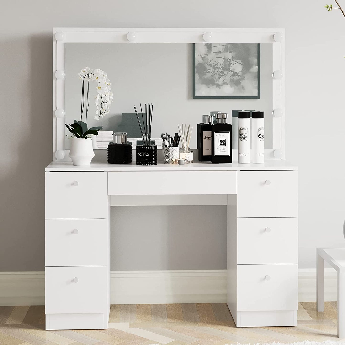 Dressing Table : Makeup Vanity Table 14 LED Bulbs, 07 Drawers, Smoked White
