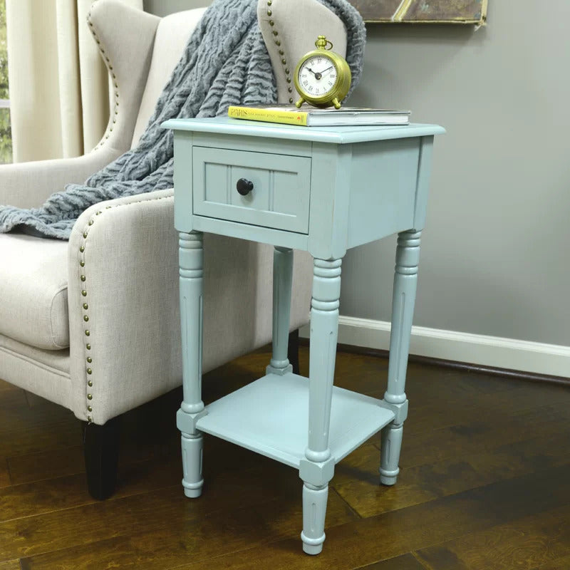 End Tables: Traditional Style End Table with Storage