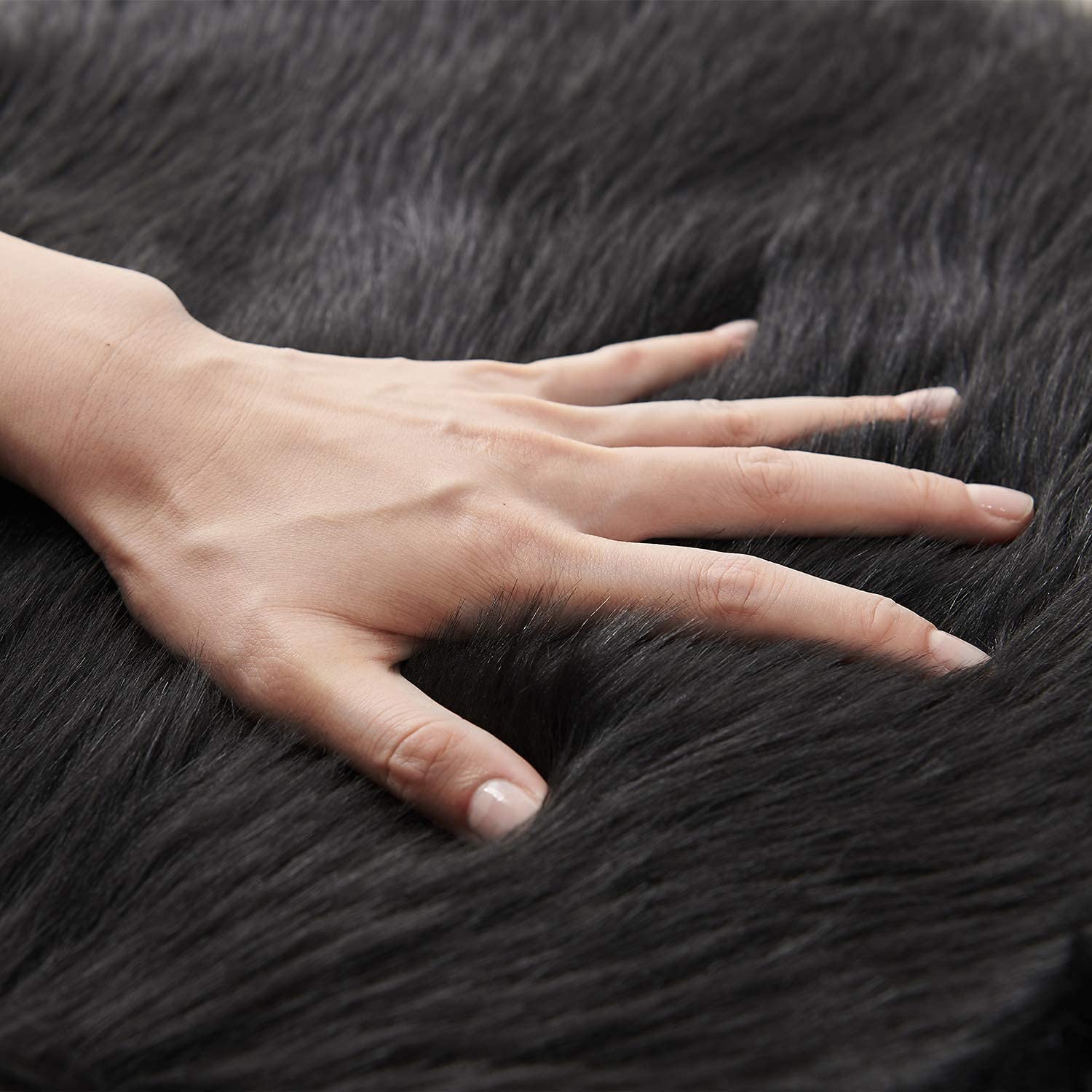 Floor Mats: Circular Carpet for Bedroom Soft Circle Kids Play Mat (30x30, Black)