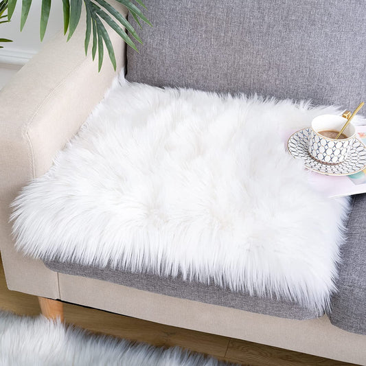 Floor Mats: Luxury 1.5 Feet Faux Fur Sheepskin Rugs Ultra Soft Fluffy Chair Cover Seat Cushion Pad Area Rugs Shaggy Wool (White Square, 18x18)