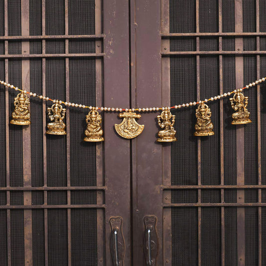 Home Decor : Metal Door Hanging