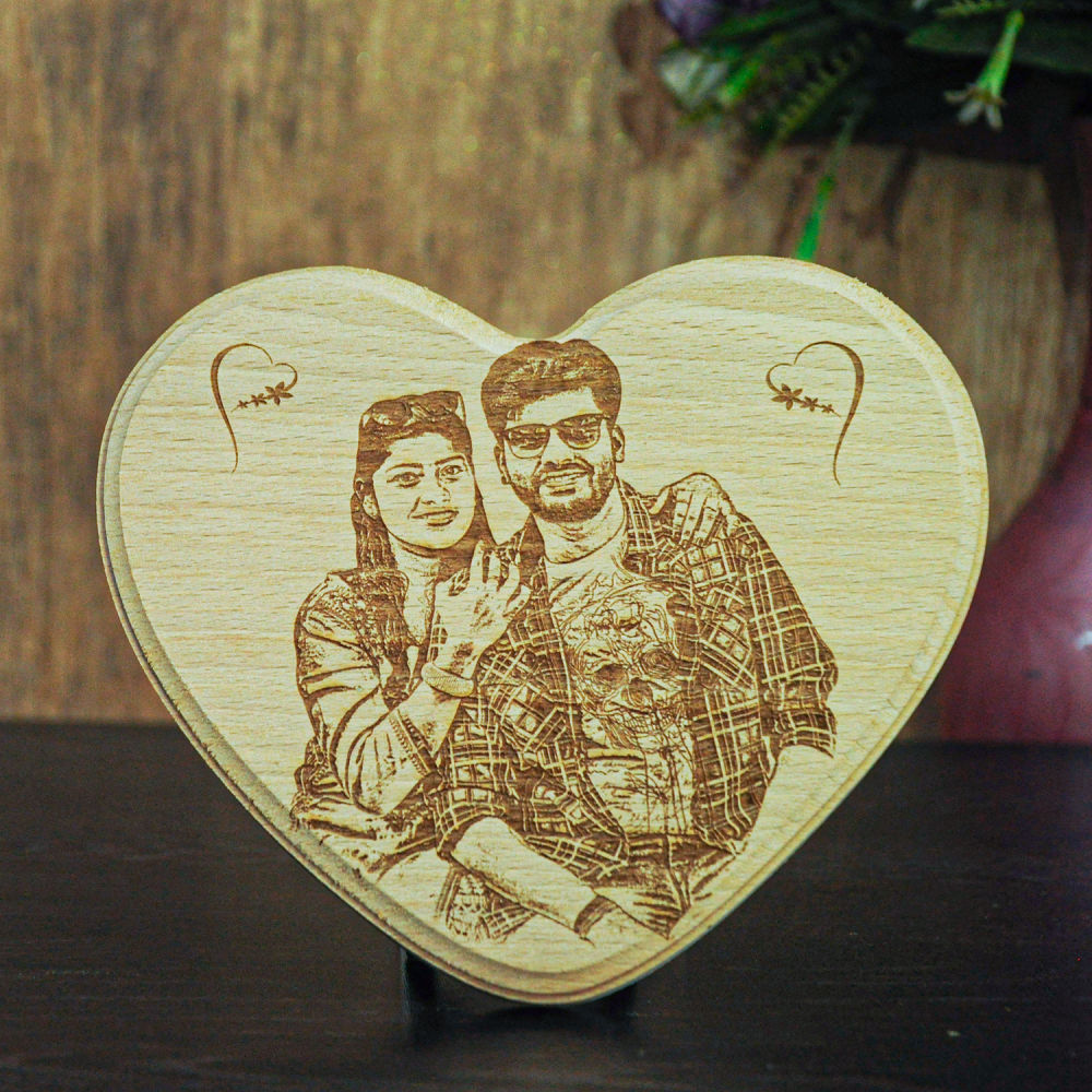 Home Decor : Personalised Heart Shaped Wooden Plaque