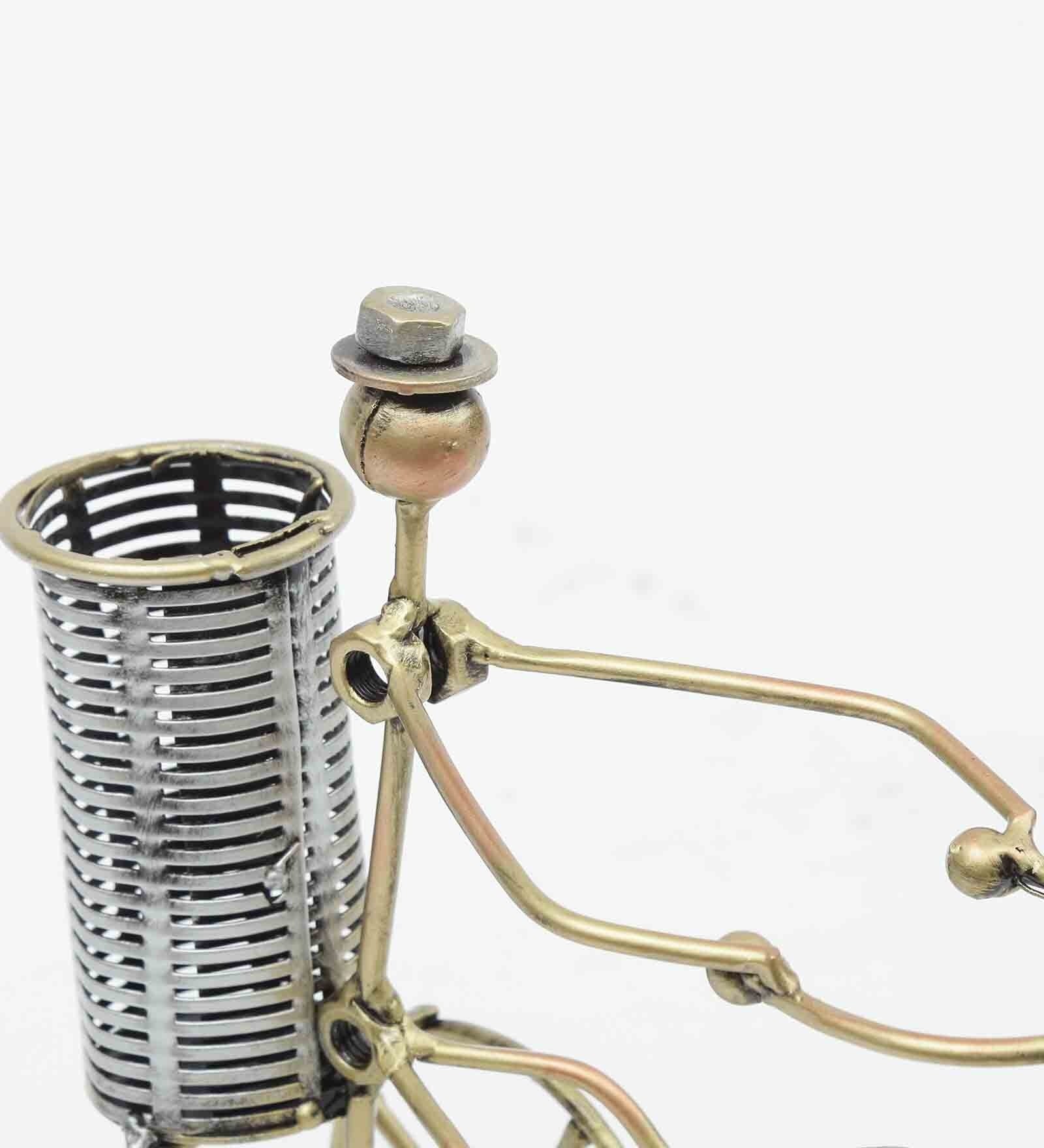 Pen Stand : Iron Cycle Pen Stand