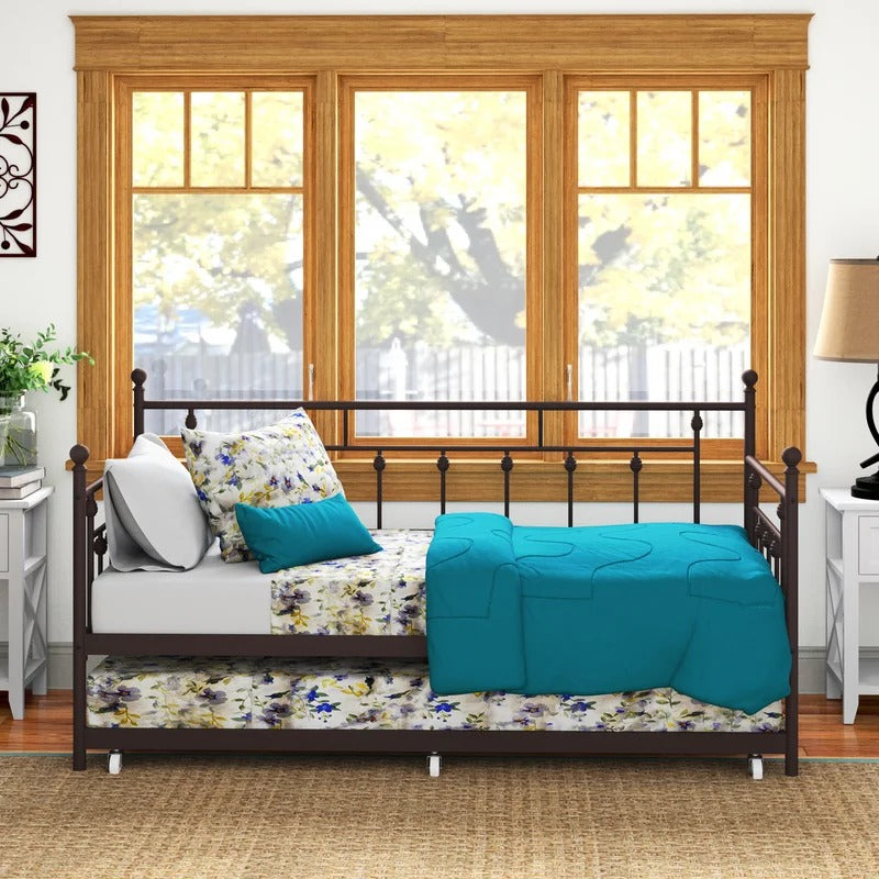 Trundle Bed: Iron Daybed with Trundle Bed